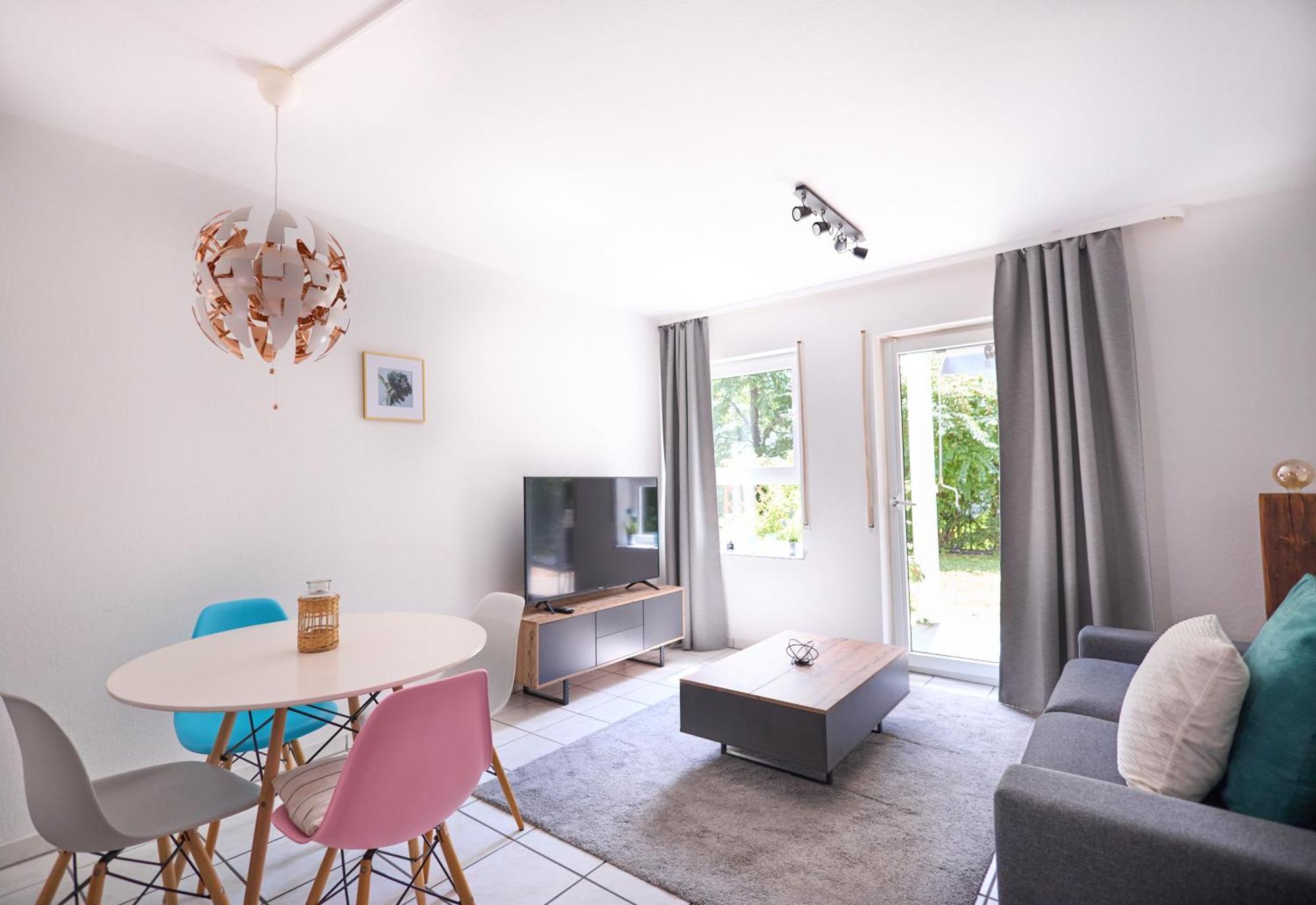 Gemuetliche 2Zi. Wohnung ซิลิเงนชตัดท์ ภายนอก รูปภาพ