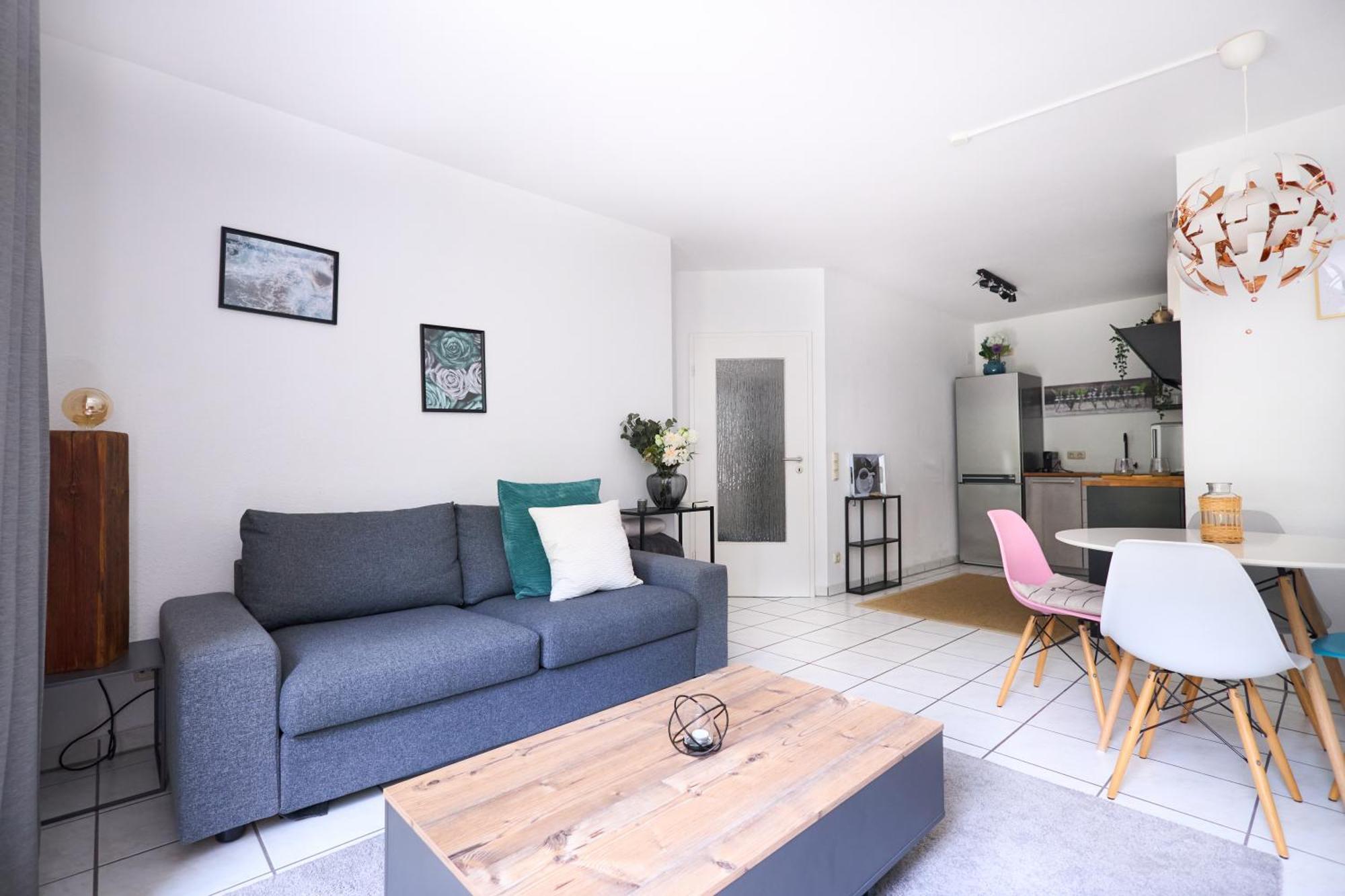 Gemuetliche 2Zi. Wohnung ซิลิเงนชตัดท์ ภายนอก รูปภาพ