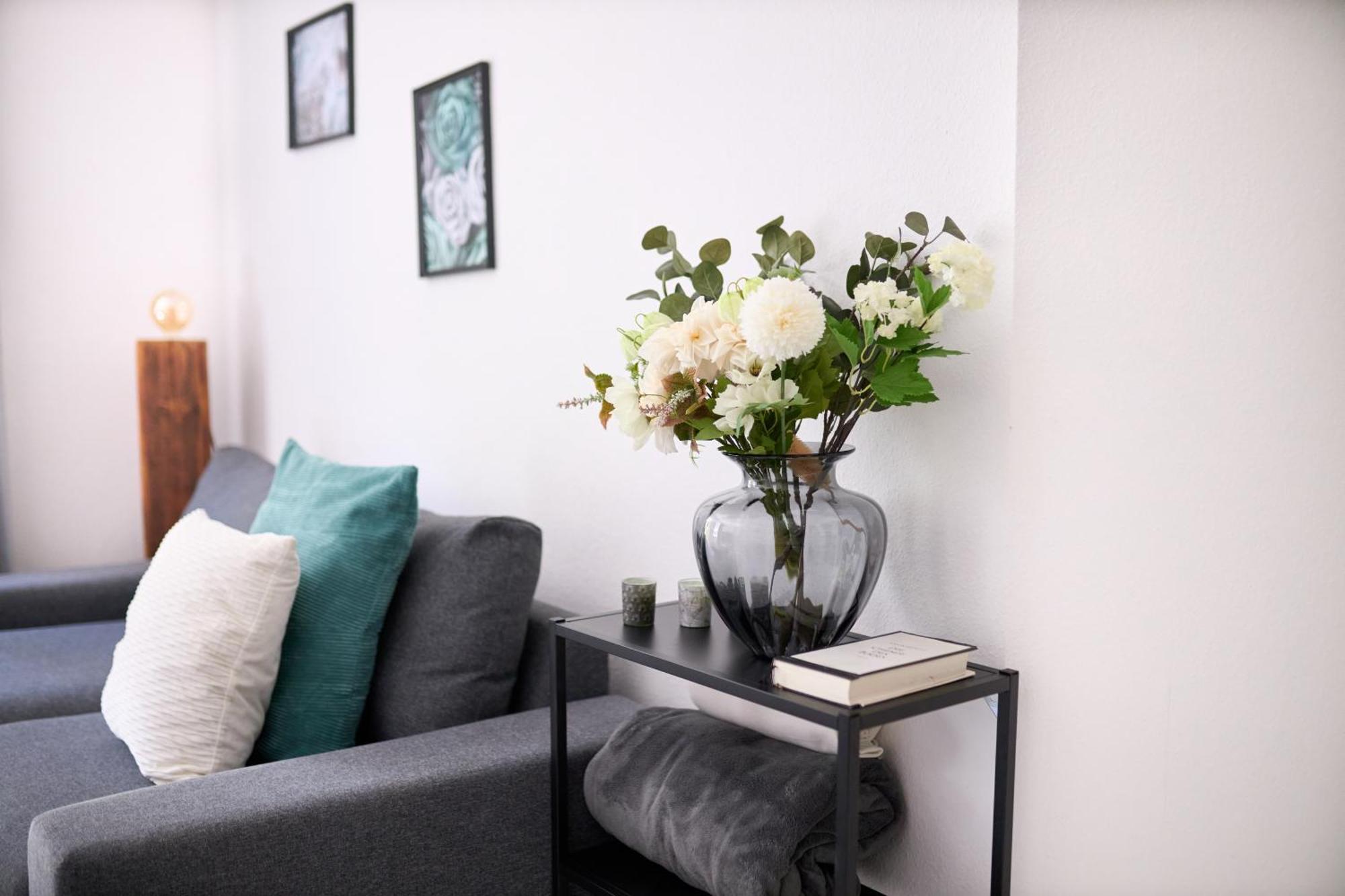 Gemuetliche 2Zi. Wohnung ซิลิเงนชตัดท์ ภายนอก รูปภาพ